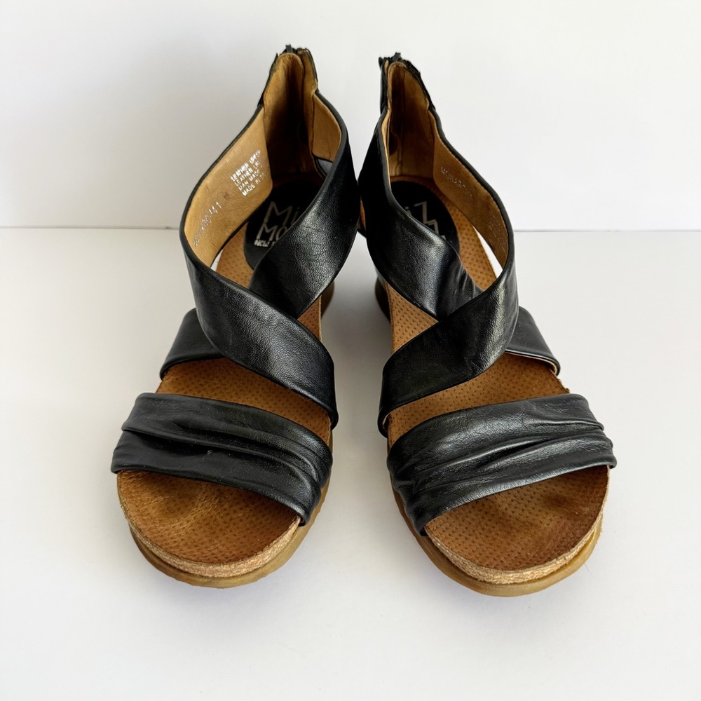 Miz Mooz Monarch Wedge Heel Sandal 10 Black